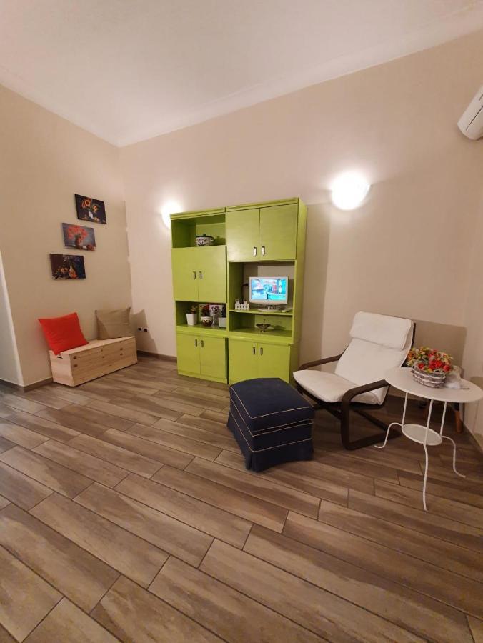 Traversa Toledo, Intero Appartamento Al Plebiscito Naples Exterior photo
