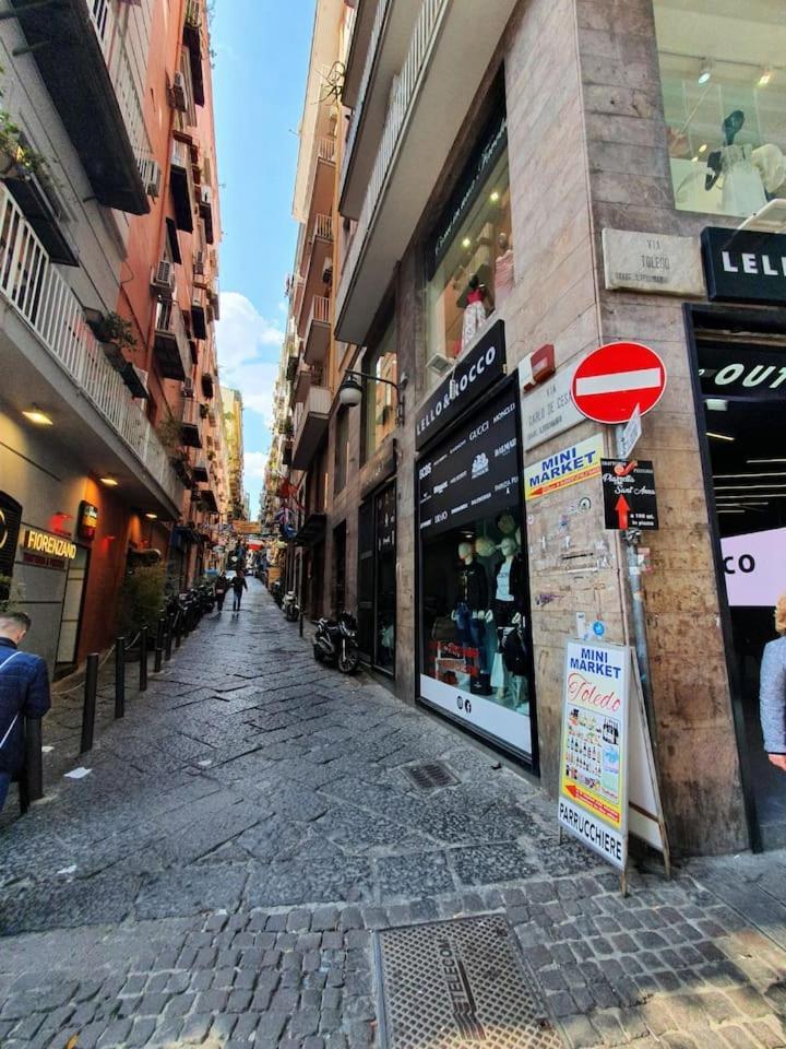 Traversa Toledo, Intero Appartamento Al Plebiscito Naples Exterior photo
